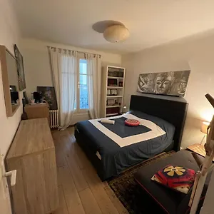https://lit-queen-size-3mn-beach-biarritz.biarritzhotels.info
